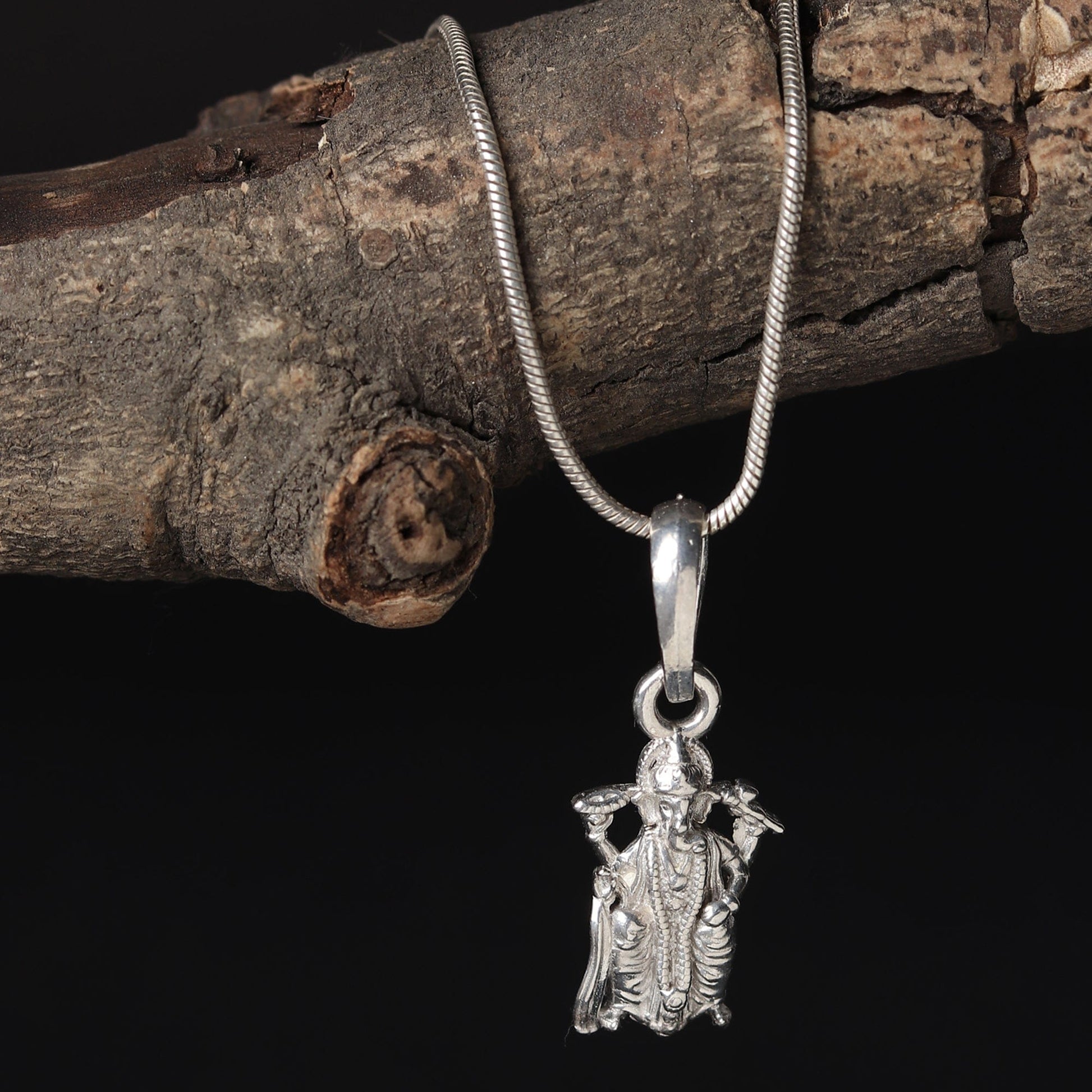 Vighnaharta Pendant : Embrace the Power of Ganesh (92.5% purity) God Ganesh Pendant for Men & Women Pure Silver Lord Ganapathy Locket for Good Health & Wealth