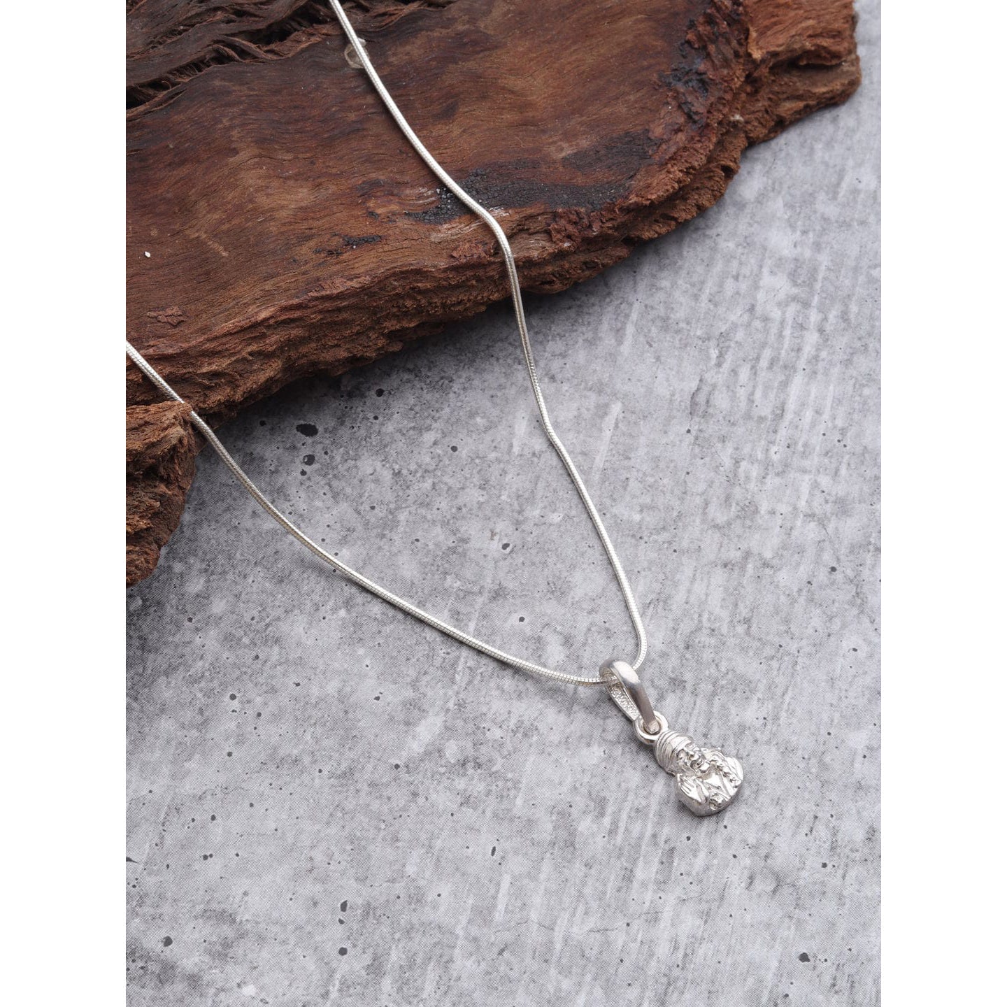 Sai Baba Blessing Pendant: Carry His Blessings Everywhere (92.5% purity) Sai Baba Pendant for Men & Women Pure Silver Locket